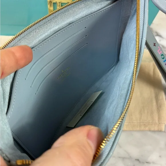 🚨SOLD🚨NWT Authentic Louis Vuitton Calfskin New Wave Blue Zipped Pochette - Picture 9 of 12